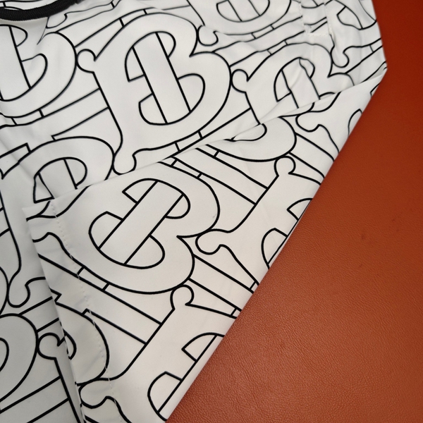 ブランドハーフパンツ着用イメージ